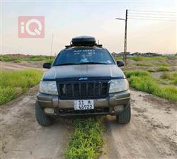 جیپ گراند شیرۆکی